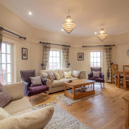 Luxury Royal Mile Apartment By The Castle - Sleeps 4 Edimburgo Exterior foto