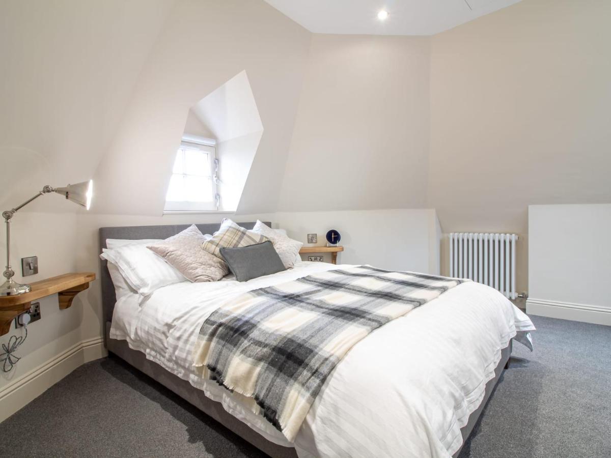 Luxury Royal Mile Apartment By The Castle - Sleeps 4 Edimburgo Exterior foto